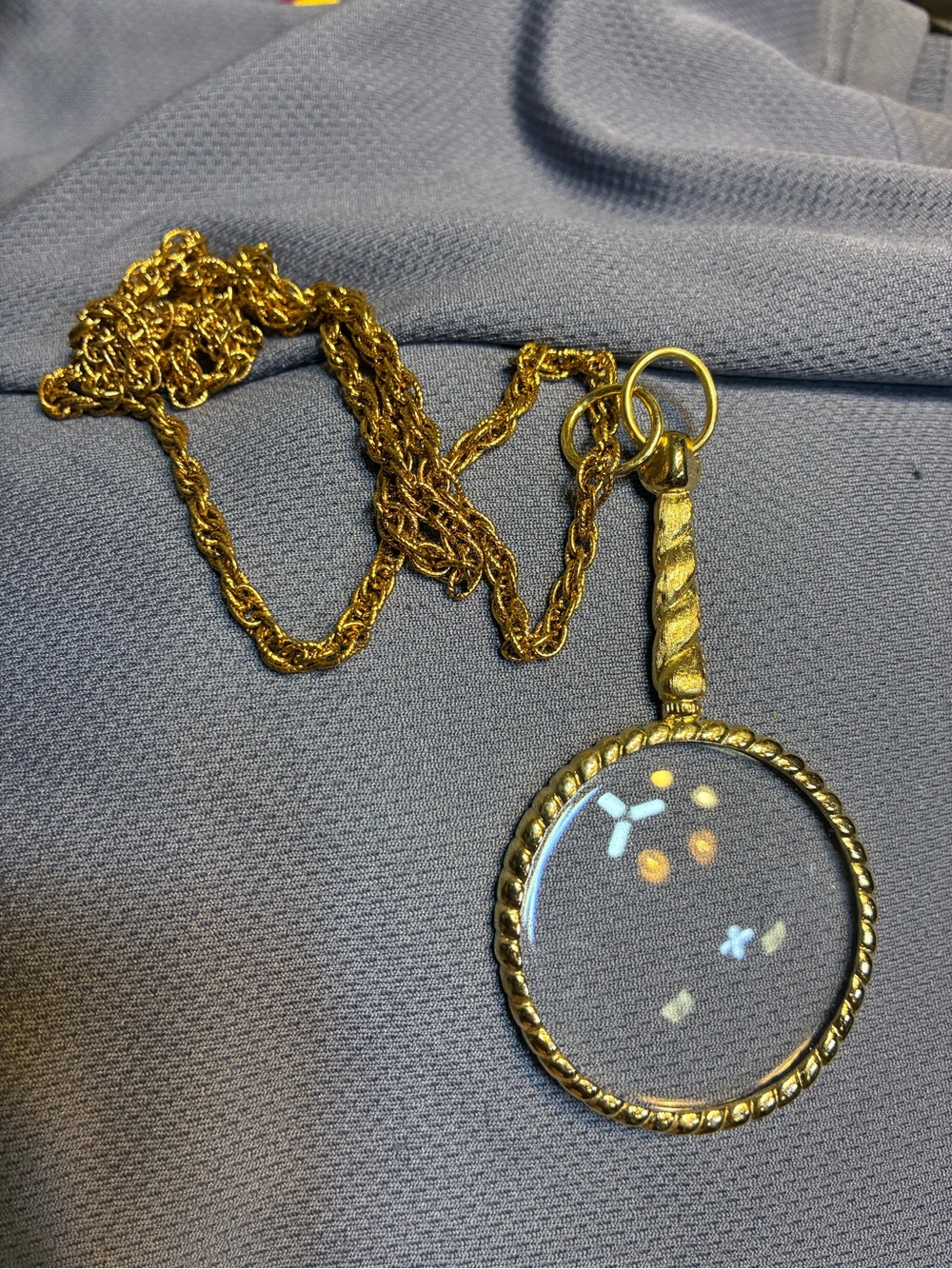 Gold Tone Magnifying Glass Pendant Necklace - Gold all vintage